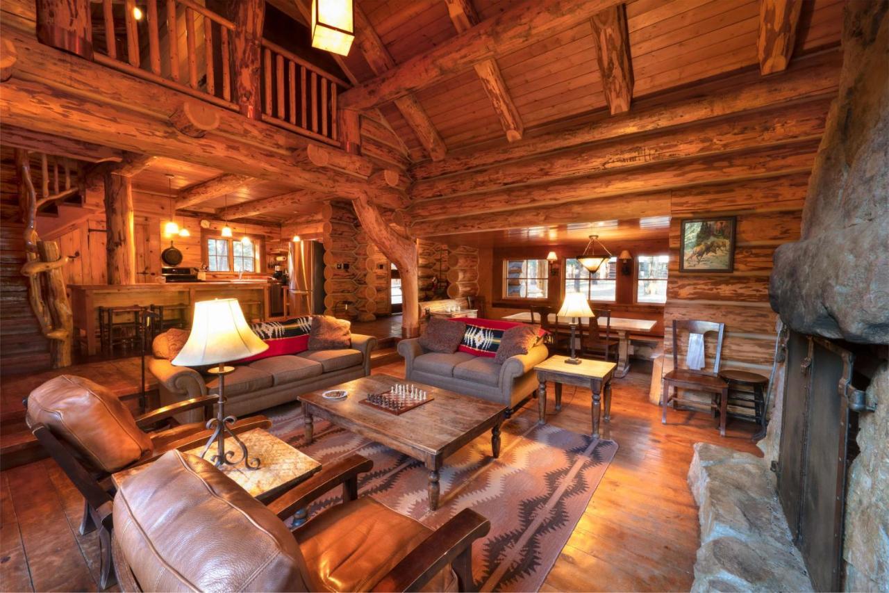 Corkins Lodge Chama Exterior photo